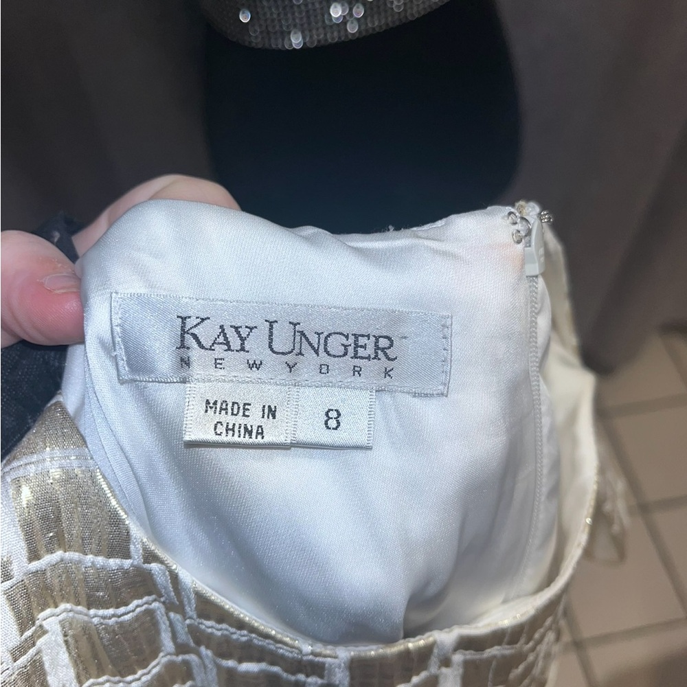 Kay Unger White & Gold Dress - Picture 4 of 4